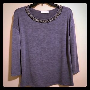 Gray long sleeve top